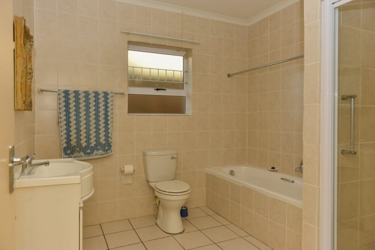 Property in Durbanville-13