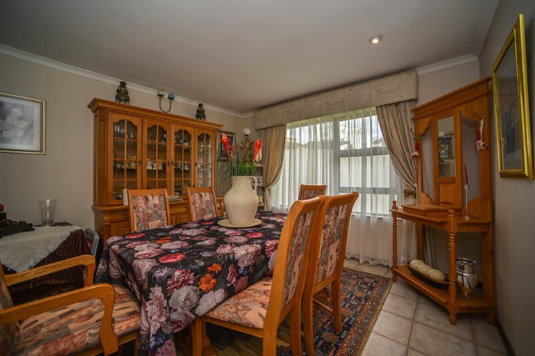 Property in Loevenstein-23